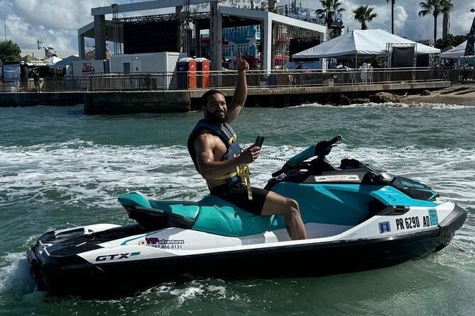 1-Hour Freestyle Jet Ski Adventure in the Bay - Check-in, identification, and the safety briefing