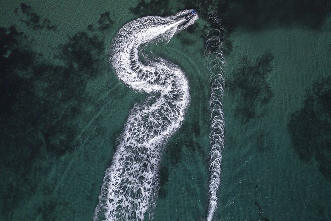 1 hour Luquillo Guided Jetski Tour to Las Picuas - What the one-hour ride actually offers