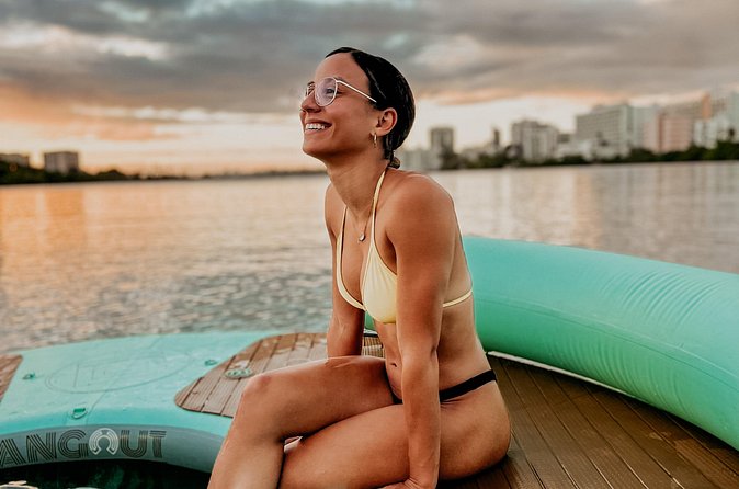 2-Hour Floating Hangout in Condado with Prosseco and Charcuterie - The best occasions for this floating outing