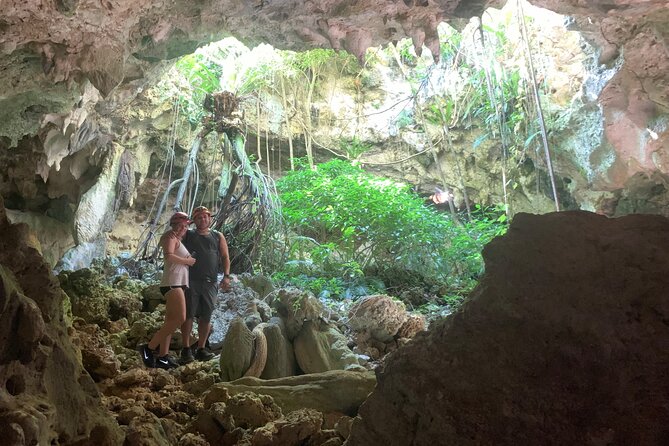 Adventure in Cave and the Guayaney Spring - The guides make the difference