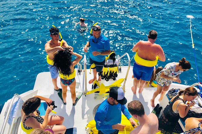 All Inclusive Beach and Snorkel Boat Tour to Icacos Island - From Puerto del Rey Marina to Icacos Island