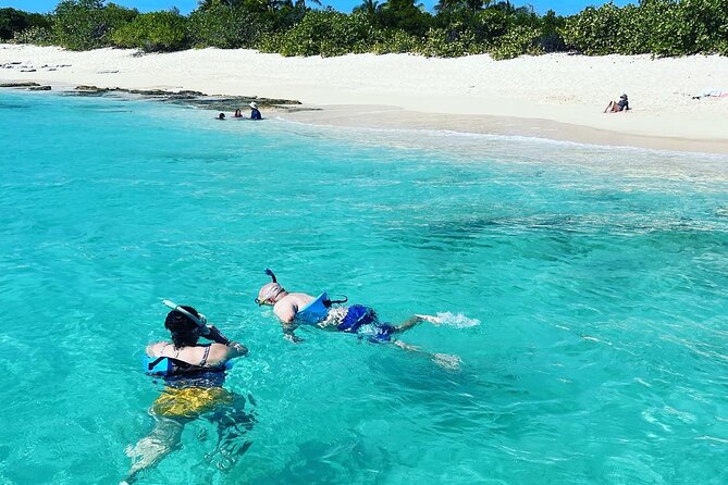 All inclusive Private Tour to Icacos and Palomino Island - Leaving Safe Harbor Puerto del Rey
