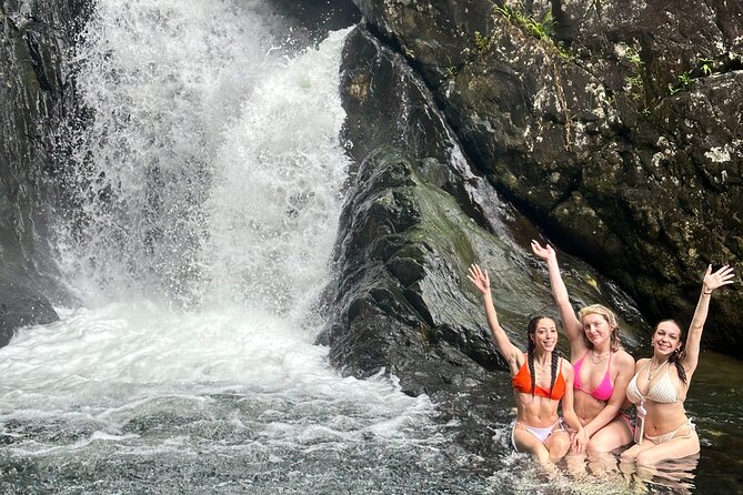Authentic El Yunque Rainforest Adventure — Waterfalls & Slides - Meeting in Fajardo and following the convoy