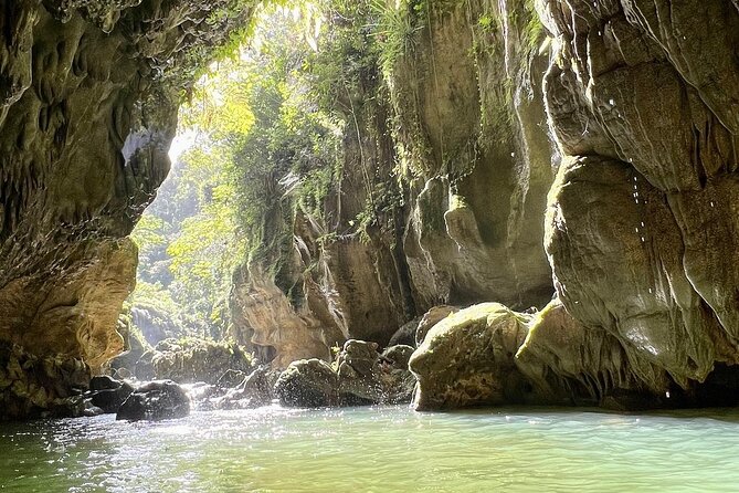 Cave Adventure: Canyon and Hidden Waterfall in Charco Azul - What The Guide Adds To The Day