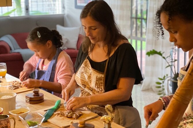 Cooking and Connecting with a Local in Puerto Rico - Who should book this Puerto Rican cooking experience?