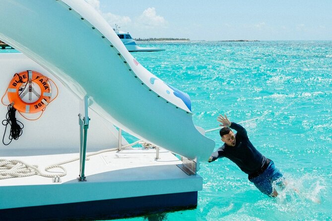 Culebra Full Day Beach and Fun Experience by Catamaran - Group size, comfort, and the overall mood