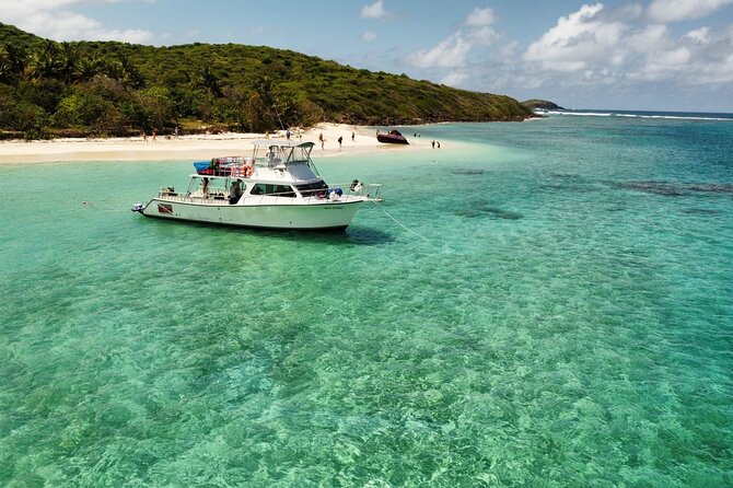 Culebra Snorkel and Beach Day with Lunch and Drinks - Quick takeaways