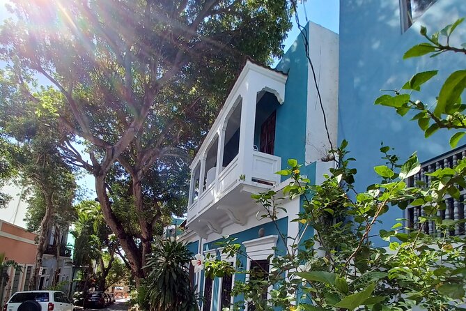 Discover Old San Juan Rich Heritage - Who Will Enjoy This Walk Most?