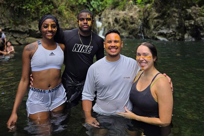El Yunque Rainforest and Luquillo Kiosk Day Trip - The guides make the small group worthwhile