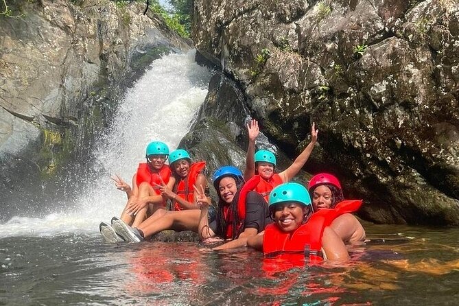 El Yunque Rainforest Tour Half Day Earlybird/ Small Groups - What kind of El Yunque tour is this?