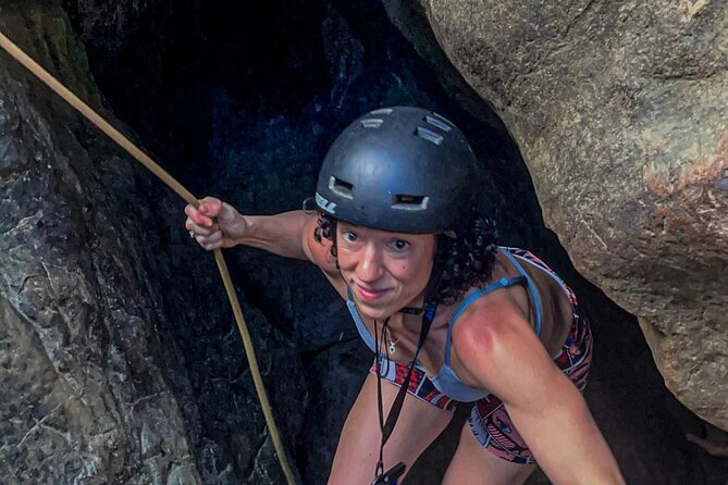 El Yunque Rainforest Tour Half Day Earlybird/ Small Groups - Why the 11-person limit matters