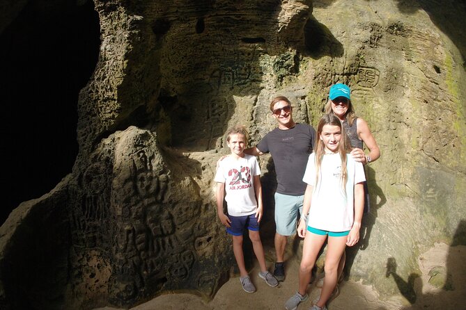 Explore Cueva del Indio + La Poza del Obispo Beach - Puerto Rican food trucks in Arecibo