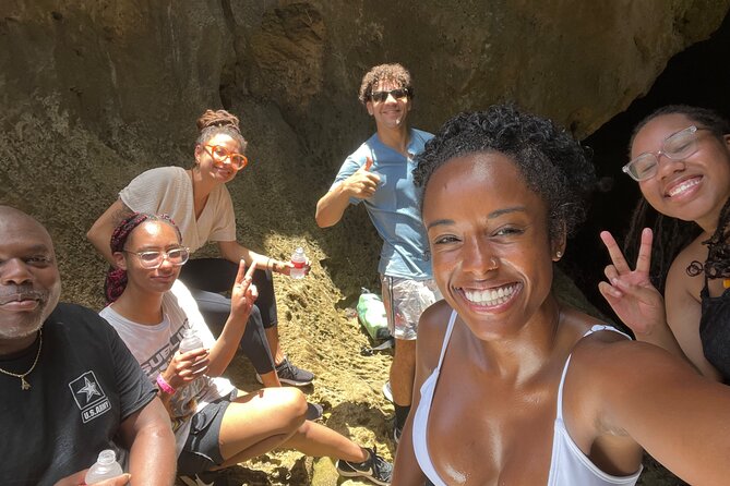 Explore Cueva del Indio + La Poza del Obispo Beach - Cueva del Indio: arches, ocean views, and Taíno carvings