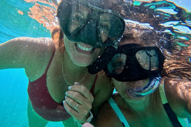 Fajardo, Puerto Rico: Morning Snorkeling Beach Tour - Lunch, refreshments, and the onboard mood