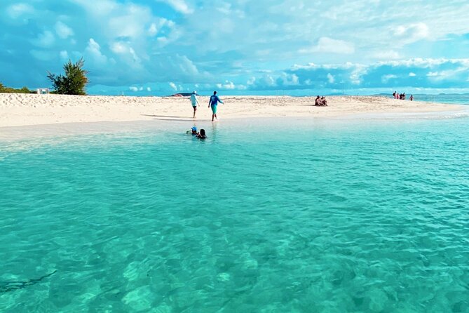 Full Day Private Boat Tour At Fajardo Local Keys - Isla Palominos: a second beach with a different feel