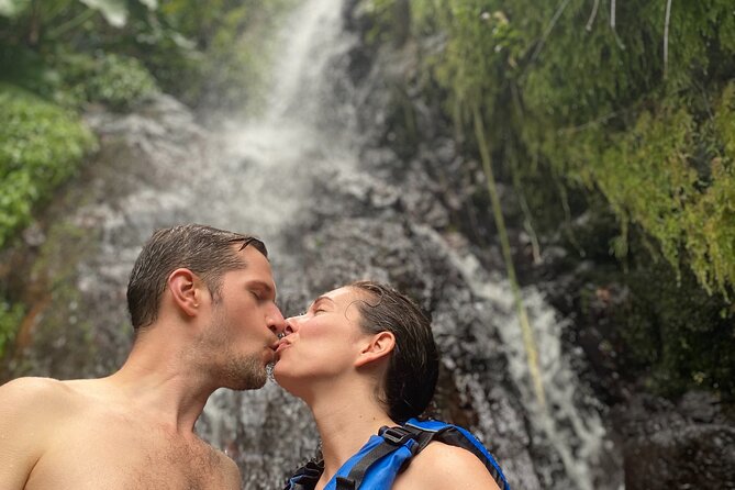 Full-Day Tinajas Hiking to El Yunque Rainforest with Transport - What the $120 price really covers
