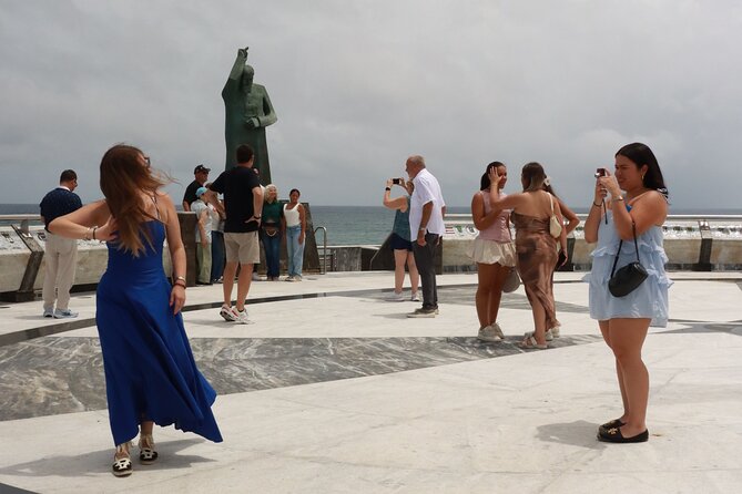 Golf Car Tour of Old San Juan with Local Flavors - El Morro and the view toward the harbor