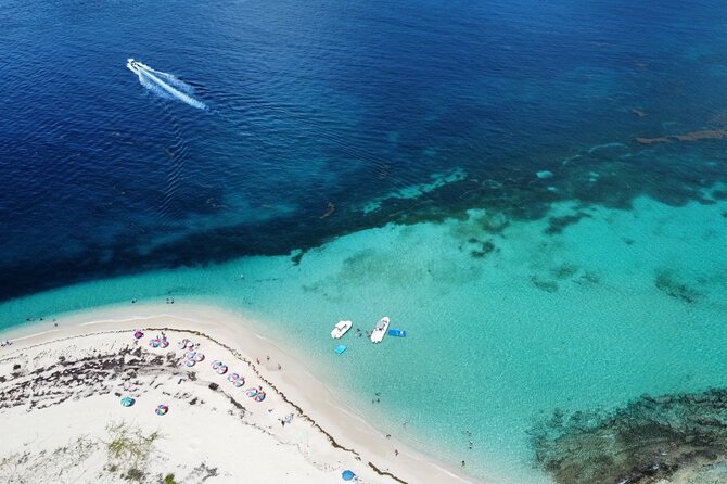 Half-Day Private Boat Experience – Appetizers & Drinks Included - What the $900 group price really buys