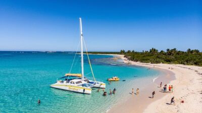 Icacos Deserted Island Catamaran, Snorkel, and Picnic Cruise