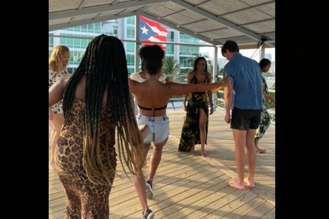 Learn Salsa in San Juan - Vivid beginner lesson - Key points to know before booking