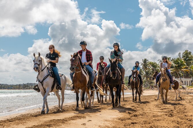 Luquillo Beach Horse Ride from Carabalí Rainforest Adventure Park - Reaching Luquillo Beach on horseback