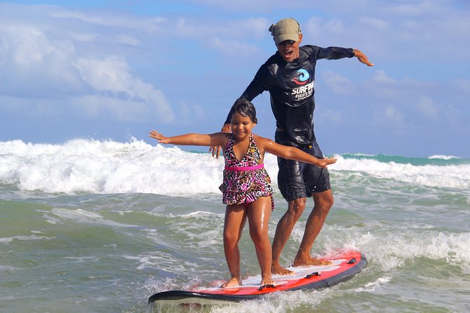 Luquillo, Puerto Rico: Beginners Surf Lesson - Why La Pared Beach works for first-time surfers
