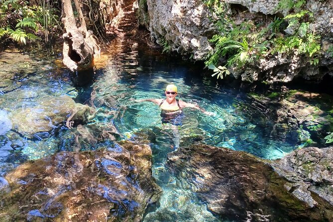 Mountain Bike tour to a Pristine Spring and Cave - Edwin’s guiding style and local insight