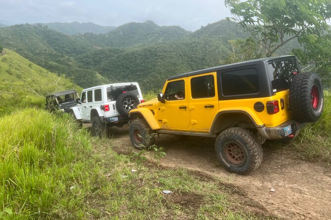 Off-Road Jeep Adventure from Carolina - Following Jorge through the countryside