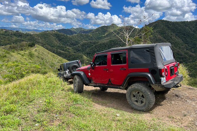 Off-Road Jeep Adventure from Carolina - Mountain trails with mud, climbs, and tight turns