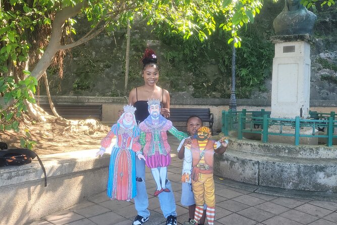 Old San Juan Family Fun Tour: Science/History/ Yummy treats - Paseo de la Princesa and the return to the waterfront
