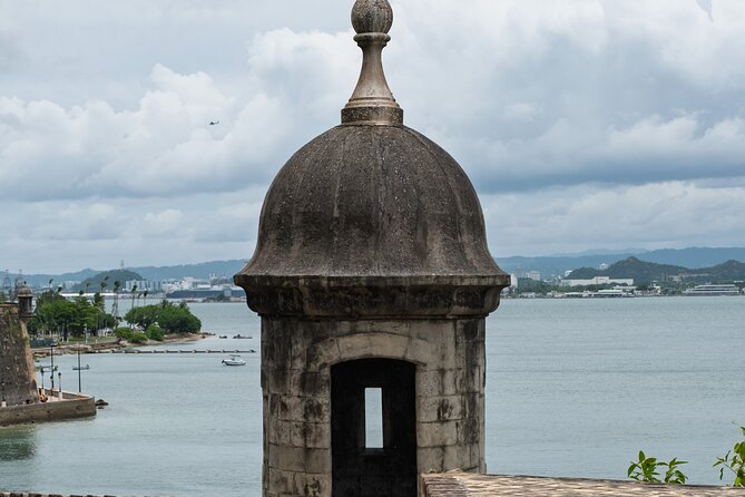 Old San Juan History and Culture Walking Tour - Catedral Basilica and the route through Calle del Cristo