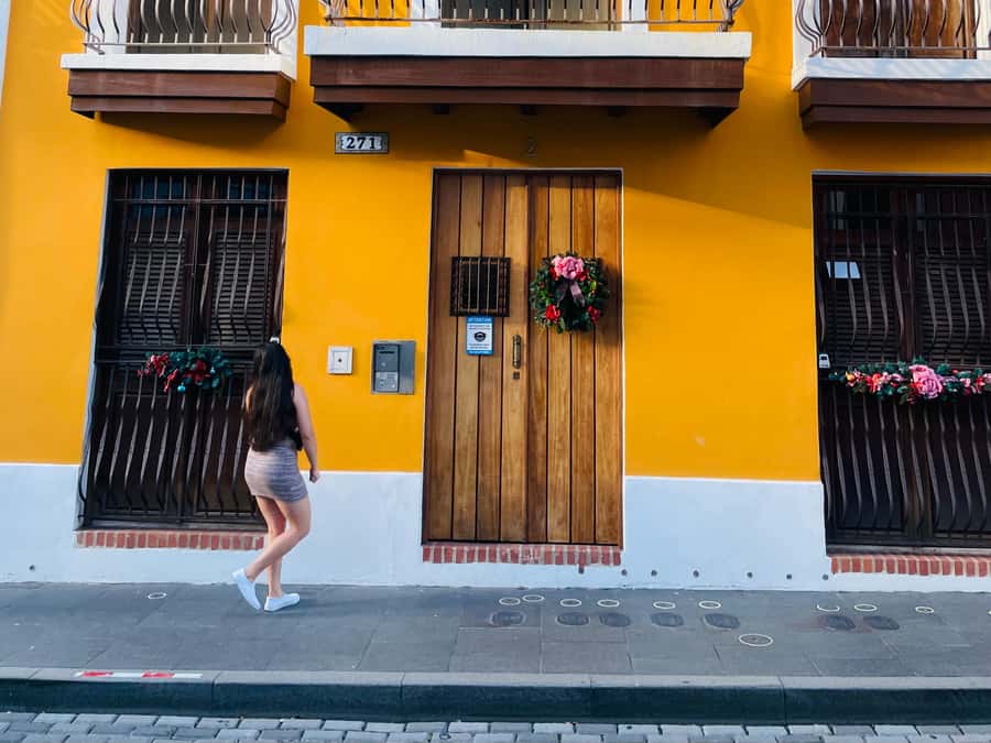 Old San Juan: San Cristobal Castle and Old Town Walking Tour - The Governor’s Mansion, cathedral, and City Hall
