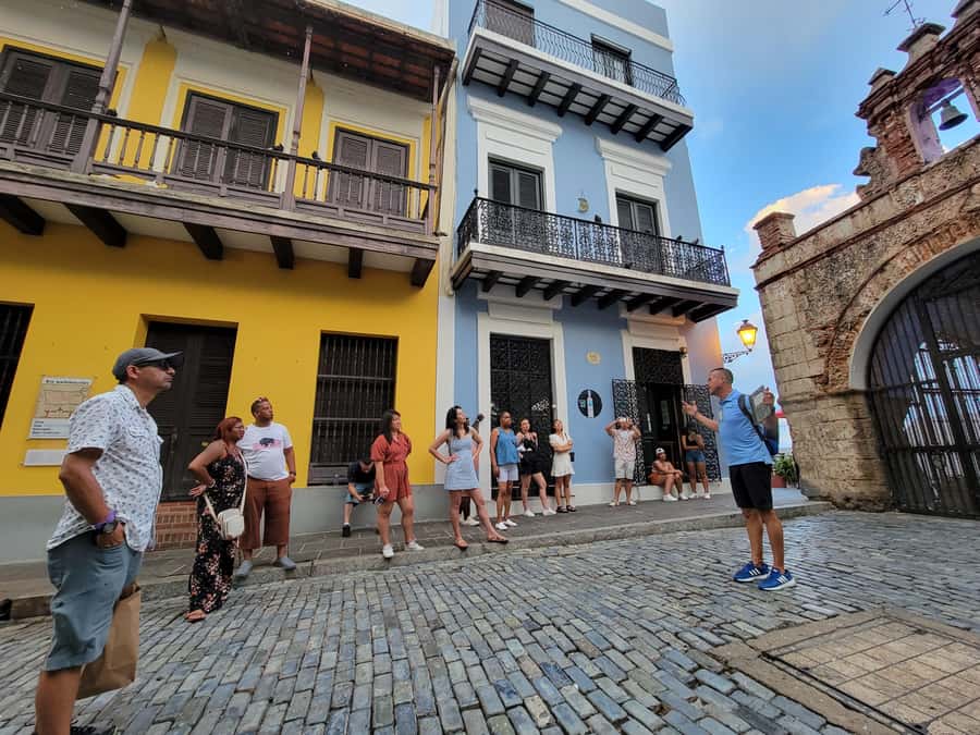 Old San Juan: San Cristobal Castle and Old Town Walking Tour - What the $49 price really includes