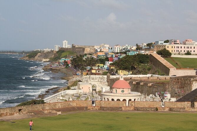 Old San Juan Walking Day and Night Tours - La Fortaleza is an exterior stop, not a palace visit