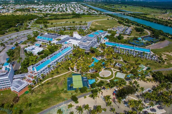 One way Private Taxi from SJU Airport to Anywhere in Ponce - Jonathan’s Communication and Personal Service