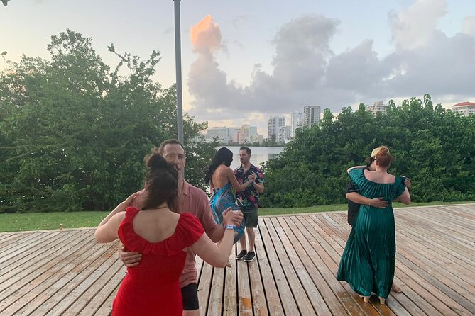 Outdoor Salsa Class Experience in San Juan - Key points before you book