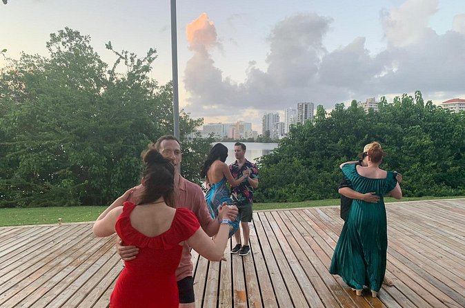 Outdoor Salsa Class Experience in San Juan - Who will enjoy this activity most