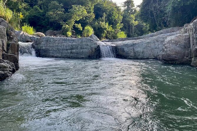 Pinones Bar Hopping Beach Food Tour & Caguas River Hidden Gem - Drinks, Mojitos, and the Piñones Boardwalk