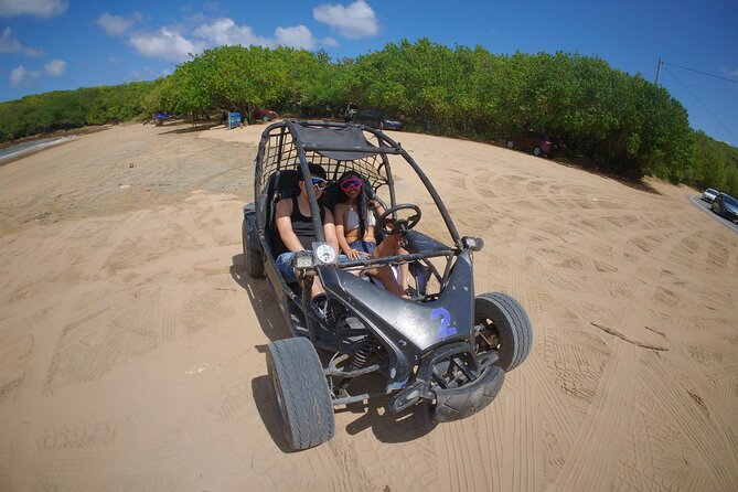 Piñones Beach Buggy + El Yunque Waterfall Adventure - El Yunque: waterfalls, pools, and slippery rocks