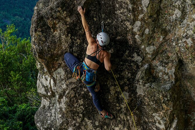 Private Guided Rock Climbing Trips in Puerto Rico - Your first lesson: rope skills and climbing commands