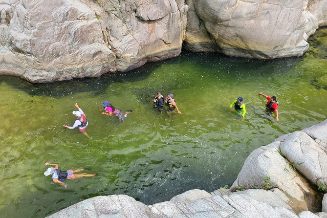 Private Tour of the White Canyon Ancestral Route in Utuado - From the river to Utuado’s petroglyph stations