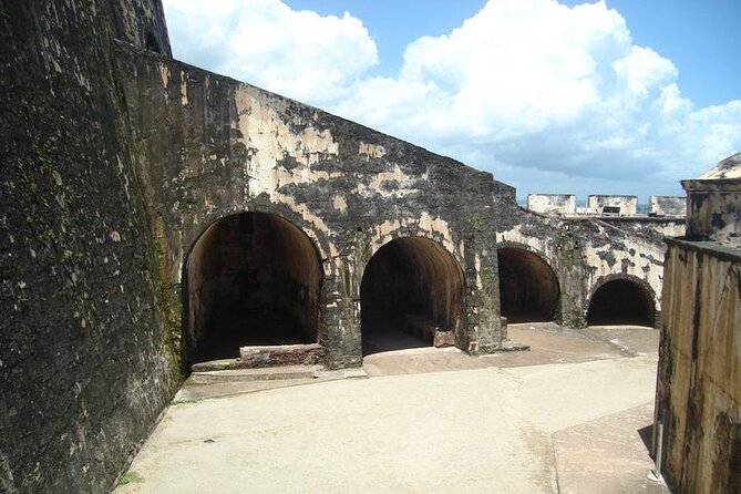 Private Walking Tour of Old San Juan, including forts - Plaza del Quinto Centenario and Tótem Telúrico