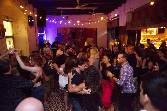 Puerto Rican Salsa Class and Night Out in San Juan, Puerto Rico - Learning the Basics Without a Partner