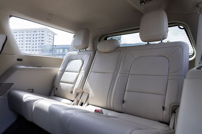 Puerto Rico Island Wide Transfer, Navigator L LuxSUV, Select Zone - Who Gets the Best Value