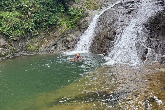 Salto de Pilar Cliff Jumping Tour - Lunch at a local restaurant