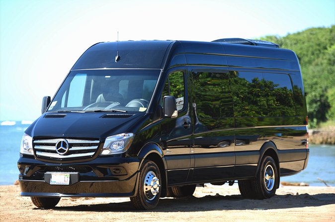 San Juan Luxury Private Round-Trip Transfer: SJU Airport - Cruise Pier - Hotel - Communication Can Make or Break the Experience
