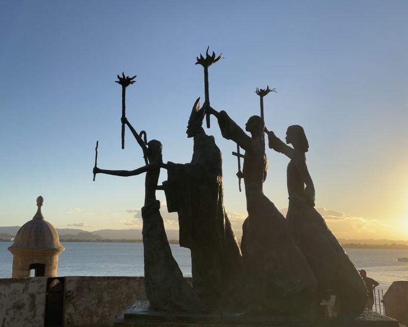San Juan: Old Town Sunset Walking Tour - The legend of Capilla del Santo Cristo