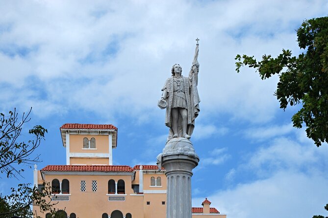 San Juan Self-Guided Walking Audio Tour - Casa Blanca, the cathedral, and the old city gate