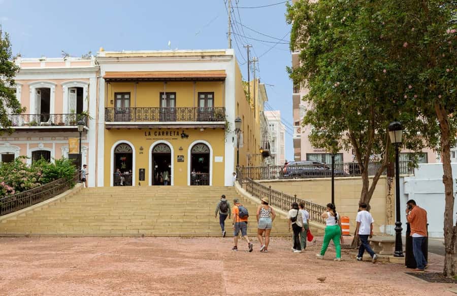 Tour de Viejo San Juan en Español - Who should book this walking tour?