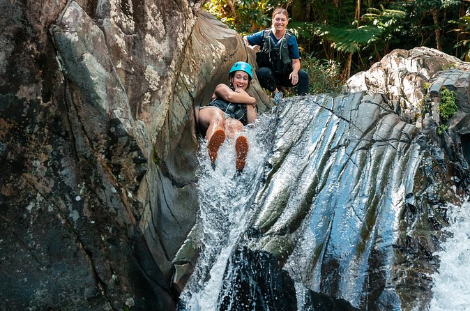 Two-in-One Day Trip: El Yunque and Bio Bay Tour with Transport - Paddling through the red mangroves